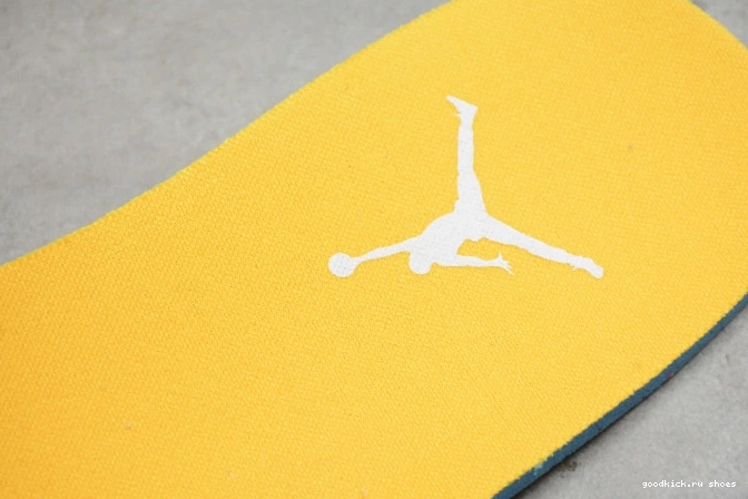 JORDAN RETRO AIR CK9246-108 ORANGE 3 LASER (W) 0715